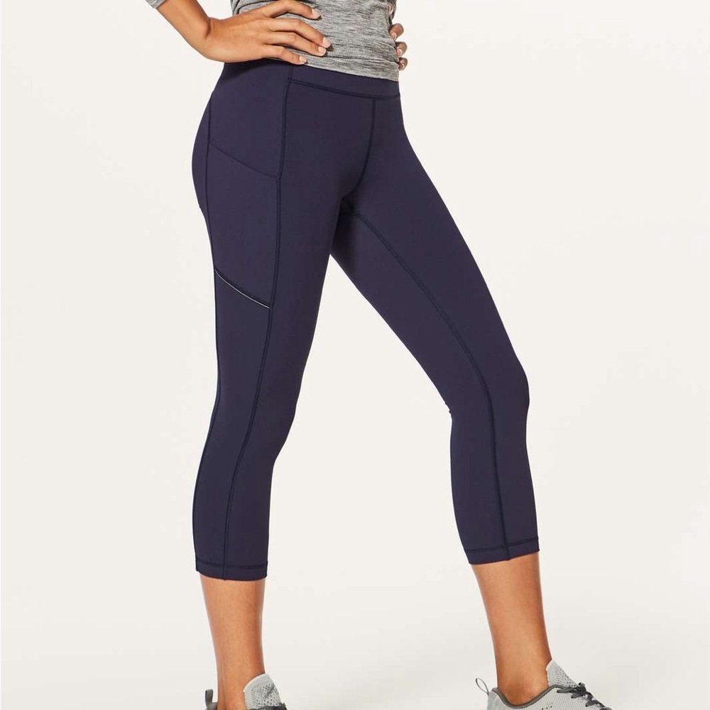 lululemon speed‎ up crop midnight navy 21 size 4